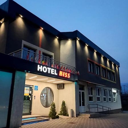 Hotel Biss زينيتشا المظهر الخارجي الصورة