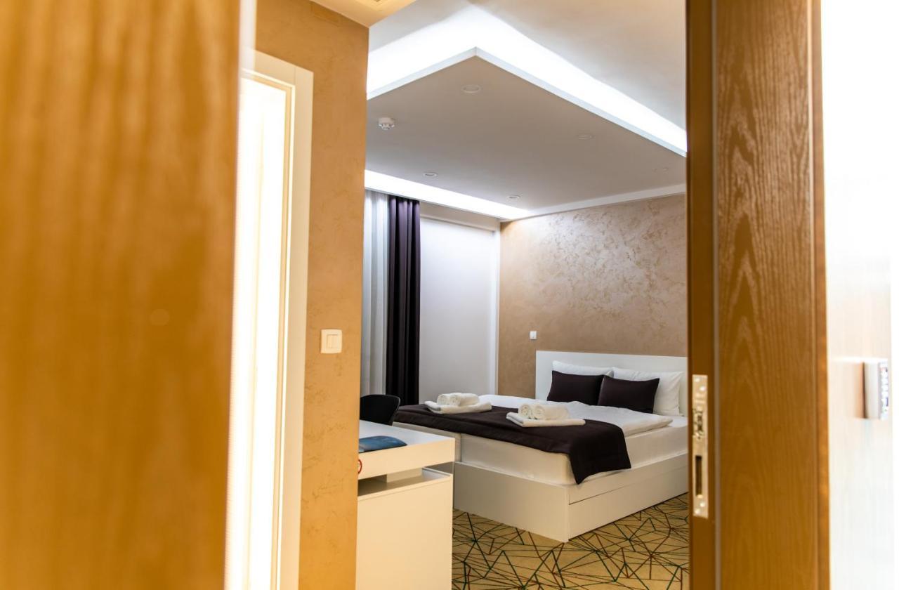 Hotel Biss زينيتشا المظهر الخارجي الصورة